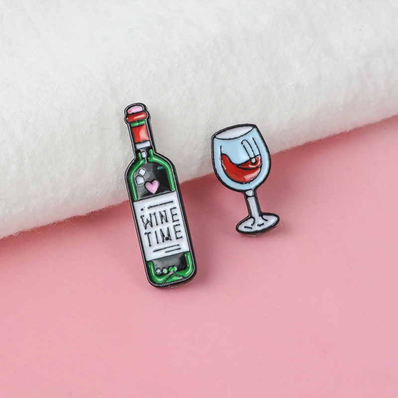 

Wine Time Mini Cute Wine And Wine Glasses Couple Pins Red Wine Bottle cup Brooches Enamel Pin Badge For Lovers Best Friend Pins
