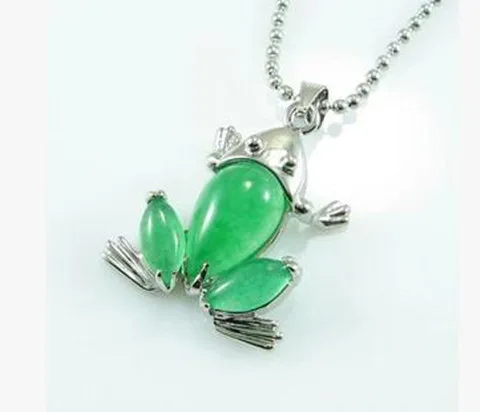 Модные серебряные зеленый камень лягушка малайский кулон ожерелье пары хороший