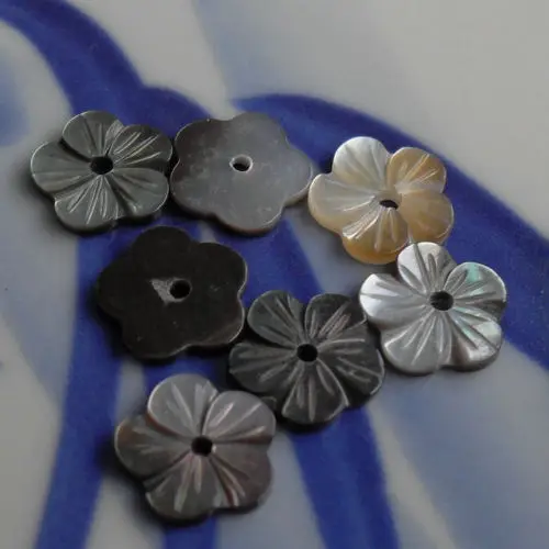 

10Pcs decorate Inlay material, 10mm flower black lip pearl blanks
