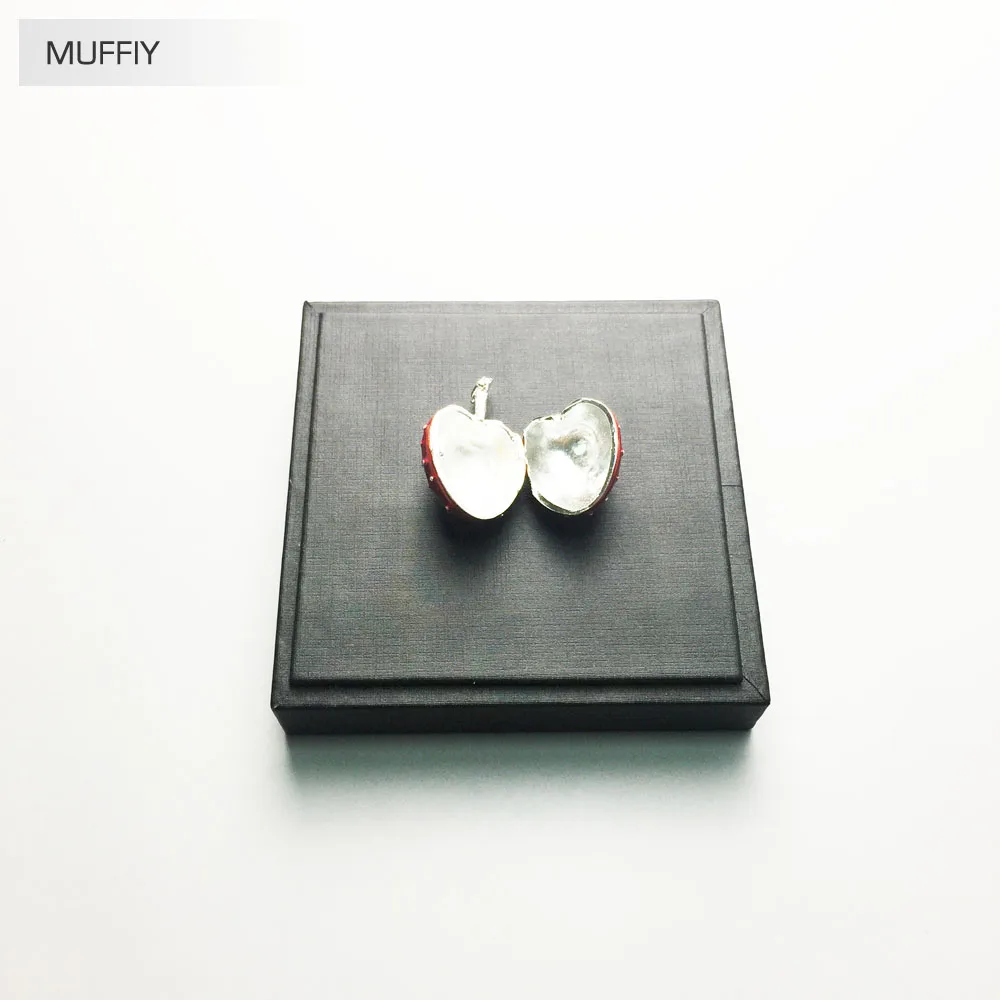 Красной клубничкой под индивидуальный заказ романтическая подвеска Европа