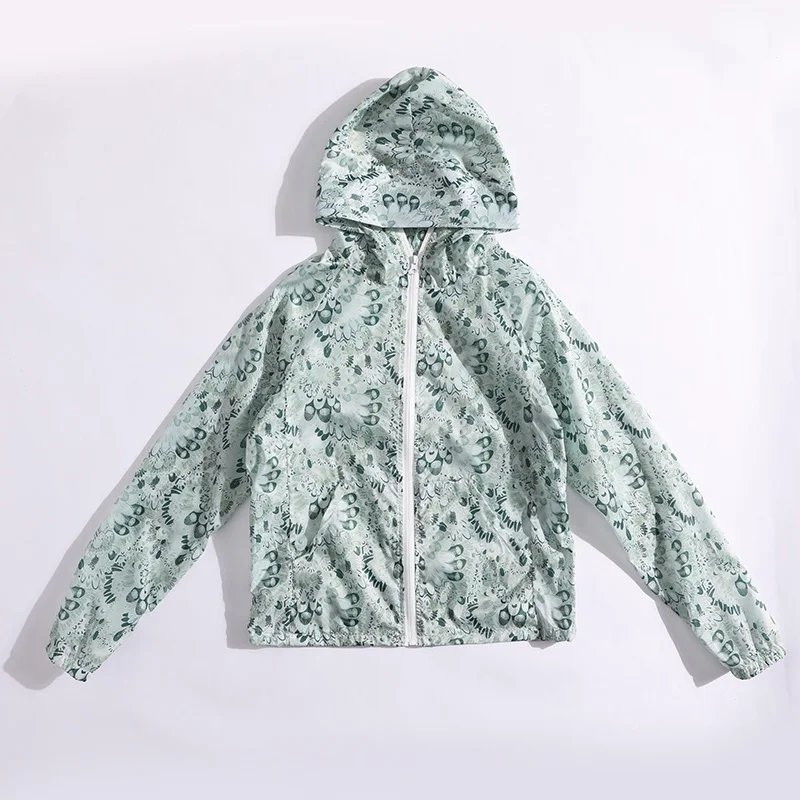 Женская камуфляжная куртка свободная с капюшоном на молнии большого размера 734 |