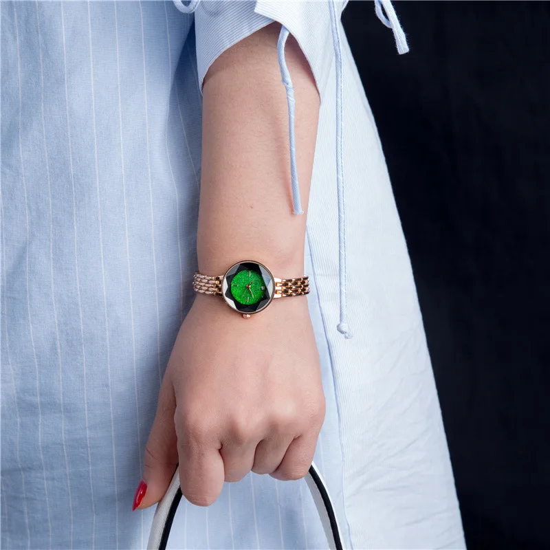 Женские часы Стразы роскошные женские наручные модные повседневные кварцевые простые дизайнерские с