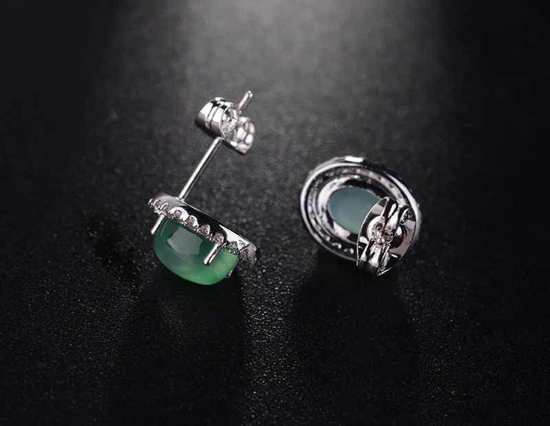 Розовые серьги-гвоздики цвета розового золота ювелирные изделия с