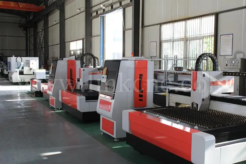 Мировой популярный волоконно лазерный станок для резки металла 1530 cnc резки|machine