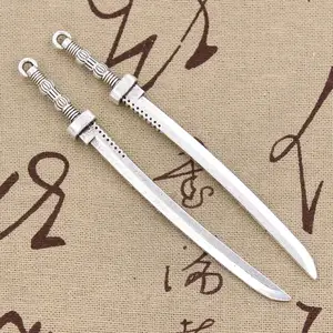 2 шт. Подвески самурайский меч 107x10 мм антикварное изготовление кулон подходит, винтажный Тибетский Бронзовый Серебряный цвет, DIY ювелирные изделия ручной работы