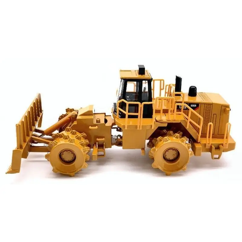 Редкая литая игрушка модель Norscot 1:50 Caterpillar CAT 836H уплотнитель для свалок Инженерная