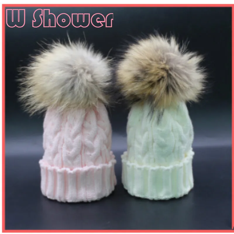 Детская зимняя шапка с помпоном из натурального меха енота для маленьких