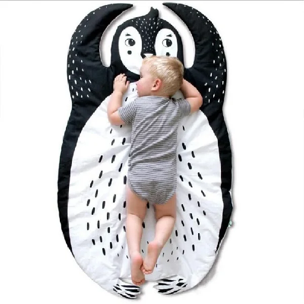 Penguin Mat Детские стеганые коврики с рисунками животных из мультфильмов, енота, лисы, тигра, панды, Льва, одеяла, коврик, ковер в скандинавском стиле, декор для детской кровати - Цвет: Penguin Mat