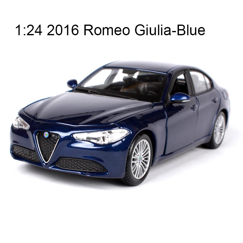 Bburago 1:24 diecast Car Romeo Giulia Italy sedan Alloy Metal Vehicle Collectible Models toys Toy For Gift Collection |