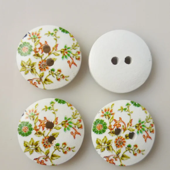 

100PCS 18MM flower painting wooden buttons sewing clothes boots coat accessories MCB-216