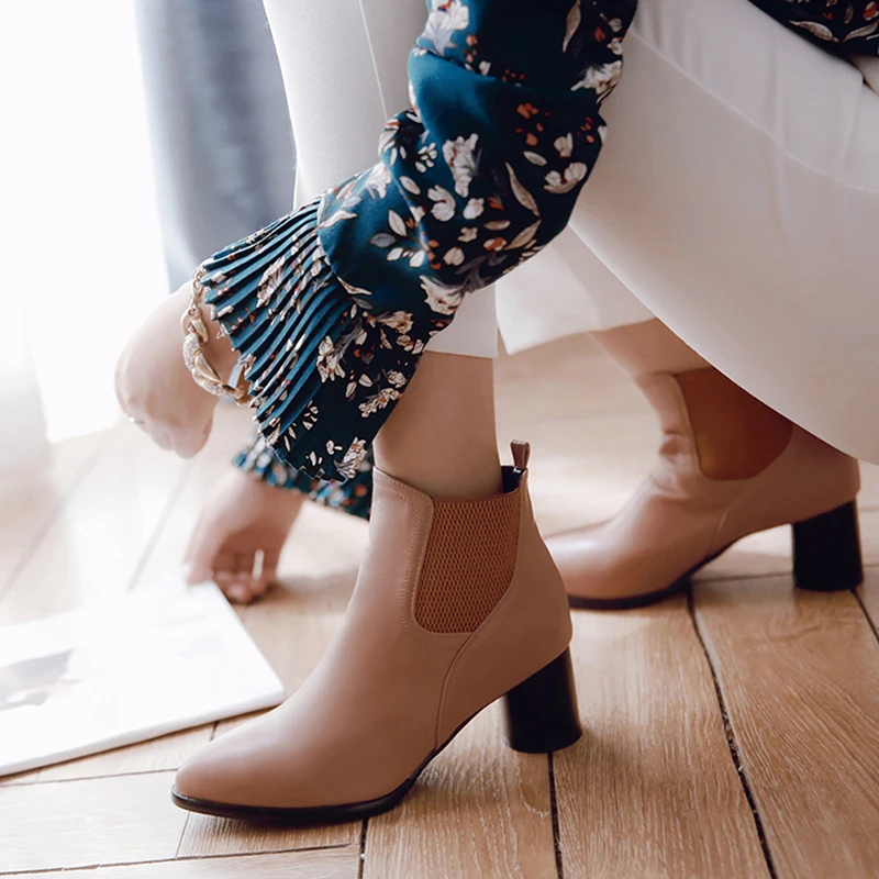 Женские ботильоны из ПУ кожи на высоком каблуке с острым носком | Обувь