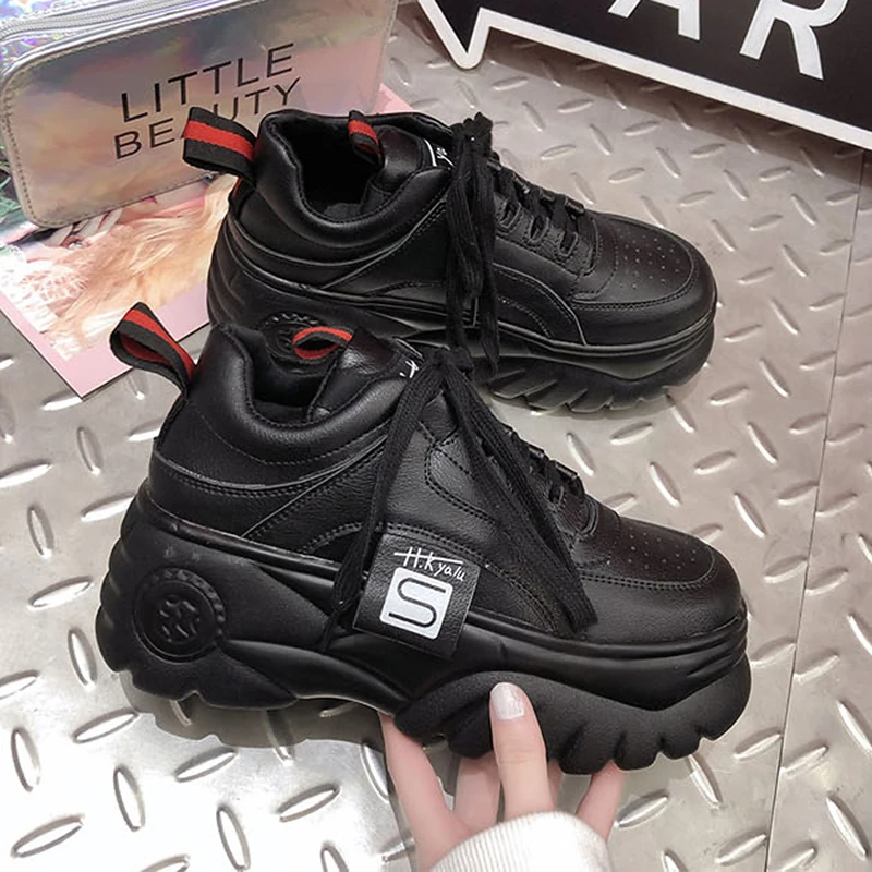 Женские кроссовки на платформе и высоком каблуке лоферы плоской подошве