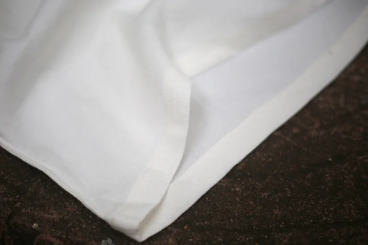 Женское длинное льняное платье с вышивкой однотонное белое большого размера