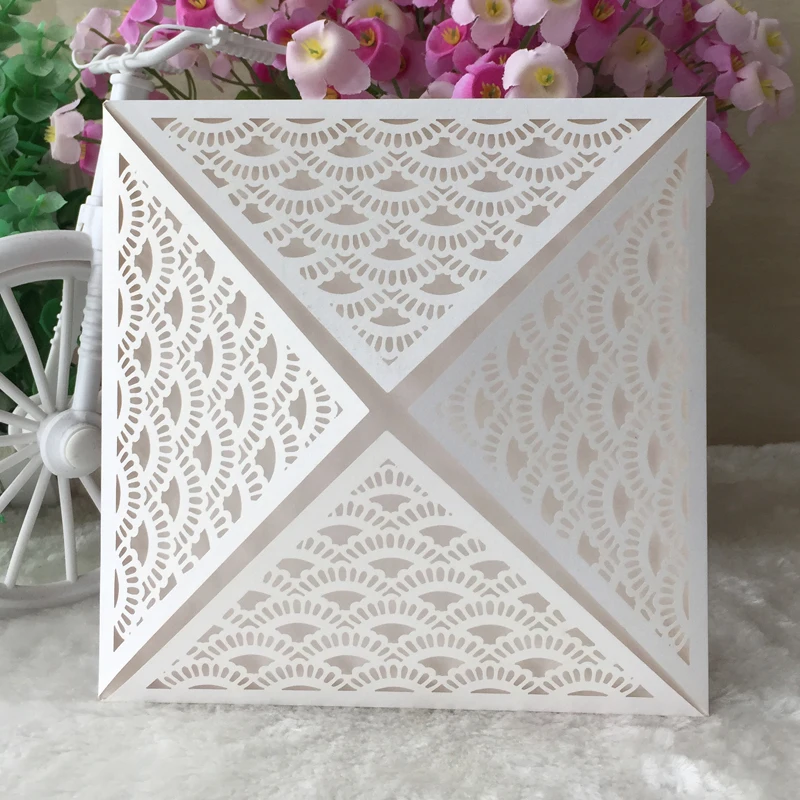 

30pcs/lot Free shipping hot Wholesale Laser Cut small shells design wedding invitation party decoration supply greeting cards