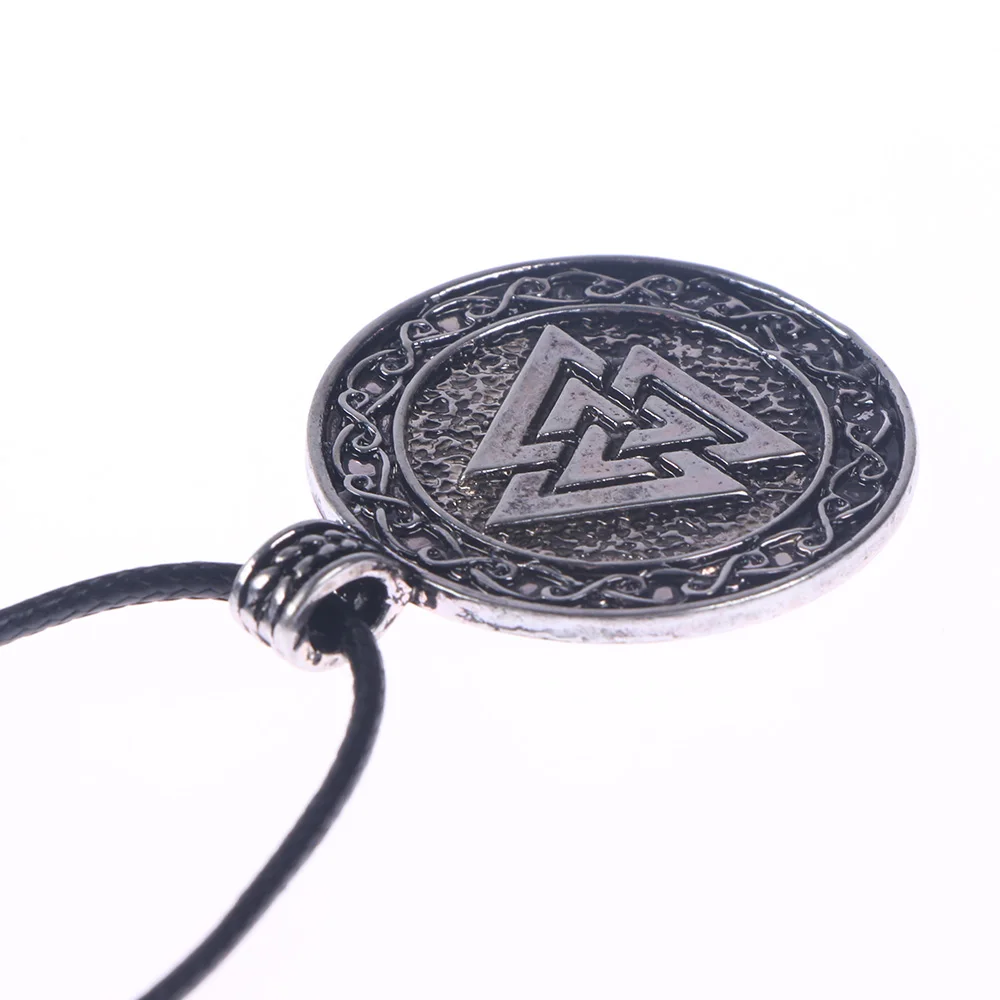 

Valknut Viking Pendant Necklace Viking Necklaces Scandinavian Norse Viking Fashion Jewelry for Women Statement