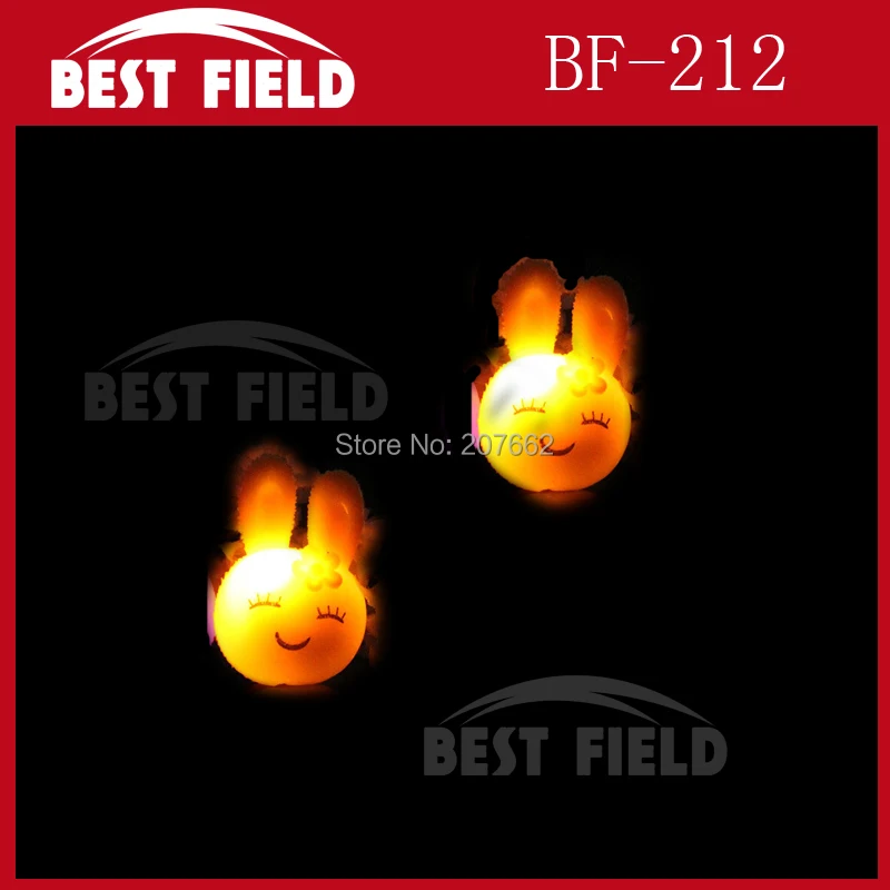 Бесплатная доставка 36 шт./лот светящиеся кольца на кроличьем пальце мигающие