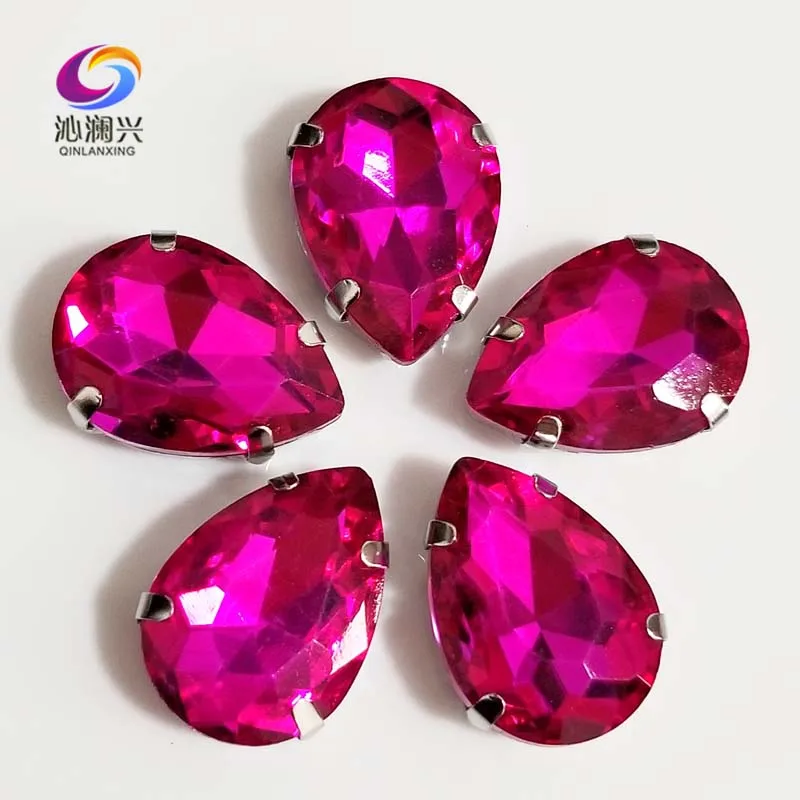 Бесплатная доставка розово красные стеклянные стразы в форме буквы DR высокого