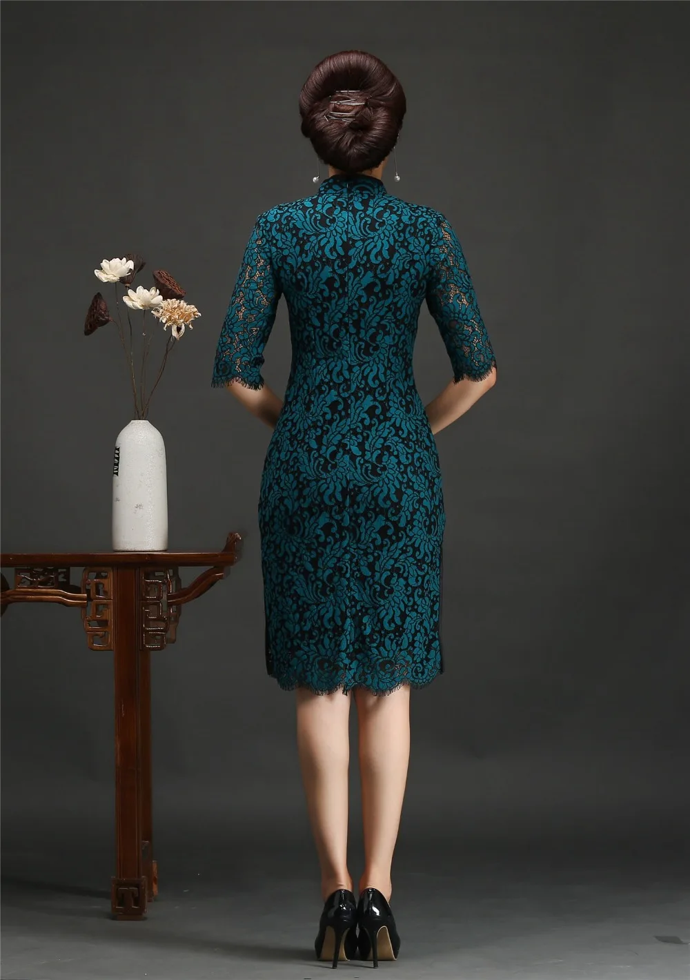 Женское кружевное платье Ципао с подкладкой темно зеленое длинное полурукавами