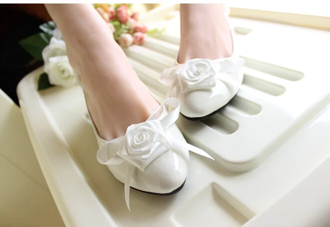 Туфли женские атласные на плоской подошве свадебные туфли с бантом розовыми