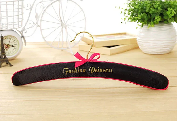 Вешалка world Top Quality Fashion Queen пастельные атласные мягкие вешалки для нижнего белья (16