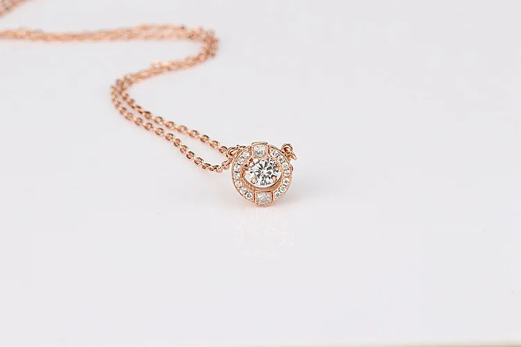 Женское ожерелье с подвеской в виде сердца от Swarovski | Украшения и аксессуары