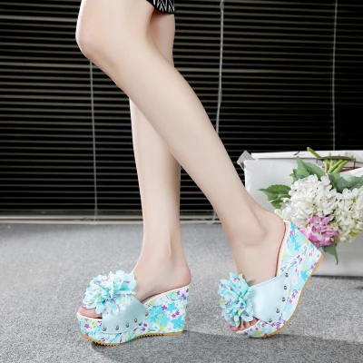 

HOT Women Slippers 2019 New Fashion Flower Summer Flat Wedges Female Shoes Flip Flops Platform Slippers Shoes Women Beach Shoes