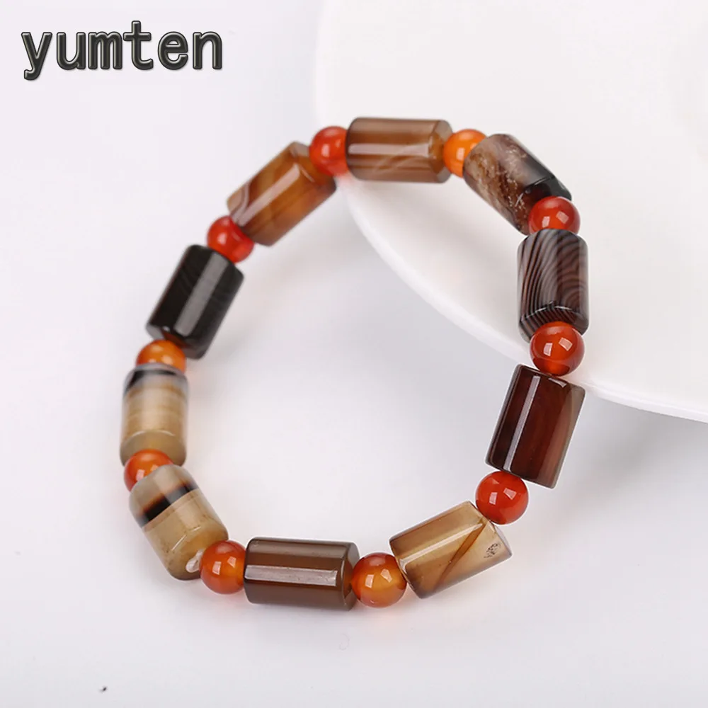 Женский браслет с натуральным камнем агата серый бусинами из стразов