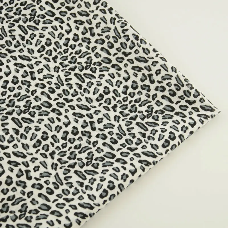 

Booksew 100% Cotton Fabric Pre-cut Light Black Color Fat Quarter Tissue Simple Leopard Style Patchwork Clothes Home Decoration