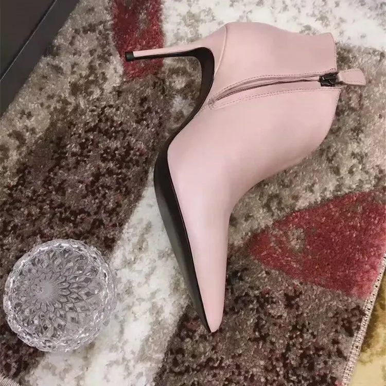 Зимние женские ботинки розового и телесного цвета пикантные полусапожки с