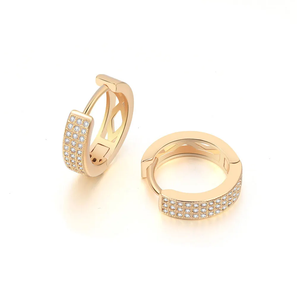 Женские круглые серьги кольца золотого цвета с кубическим цирконием простые