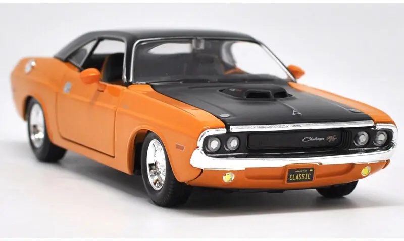 Модель гоночного автомобиля Maisto 1:24 1970 DODGE CHALLENGER R/T новая в коробке|Наземный
