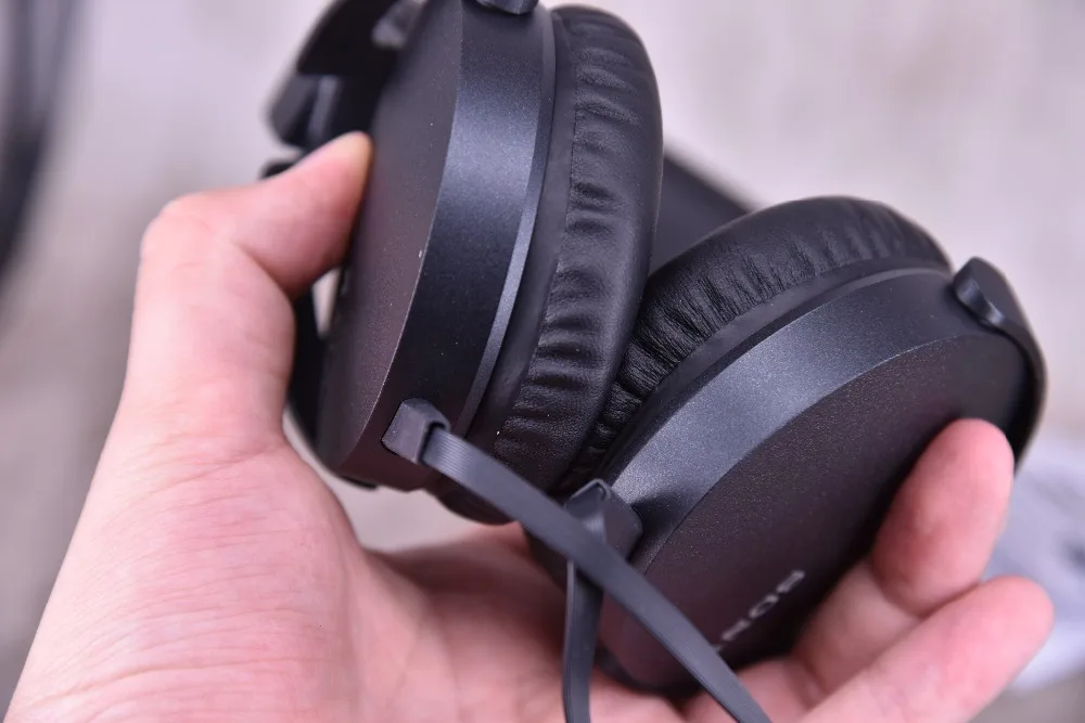 Б/у оригинальная гарнитура SONY MDR XB550AP Extra Bass стереогарнитура громкой связи