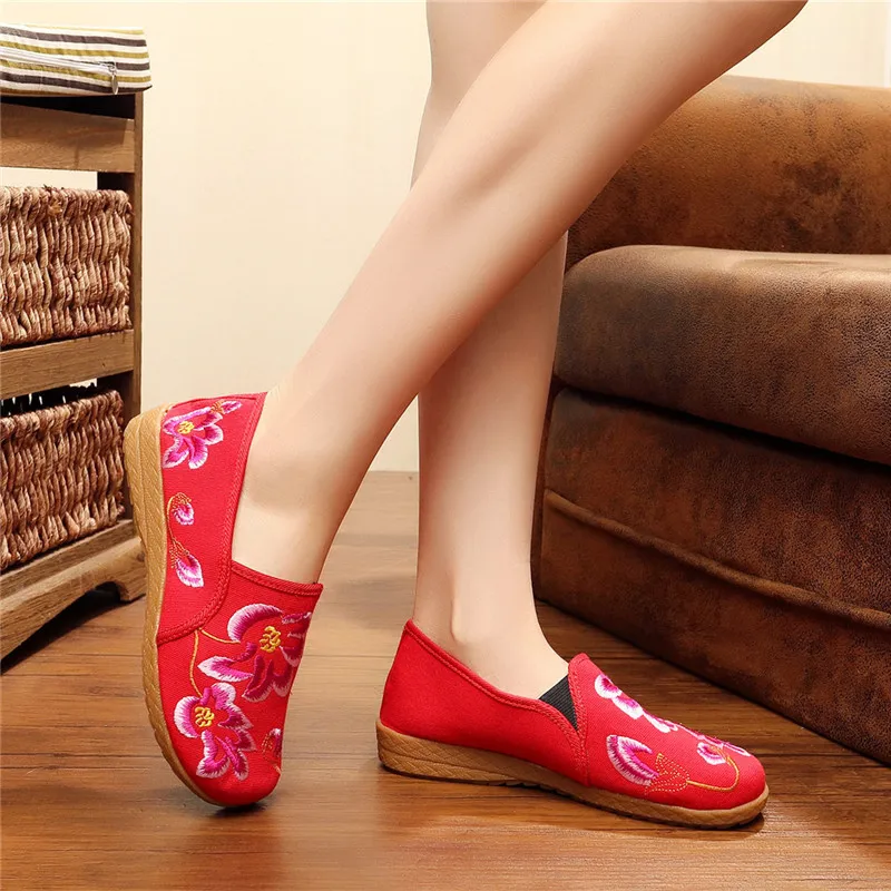Chaussure Femme 2017 Мода Скольжения На Оксфорд Обувь Для Женщин Китайский Стиль Вышивки