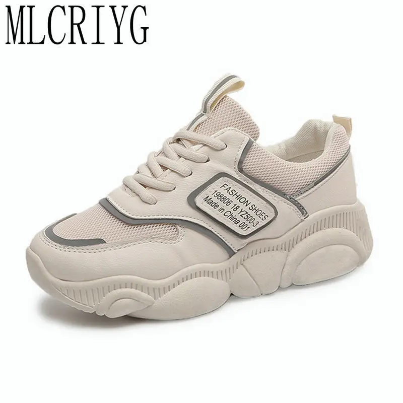 Новинка 2019 года модная обувь на плоской подошве Женская в европейском стиле