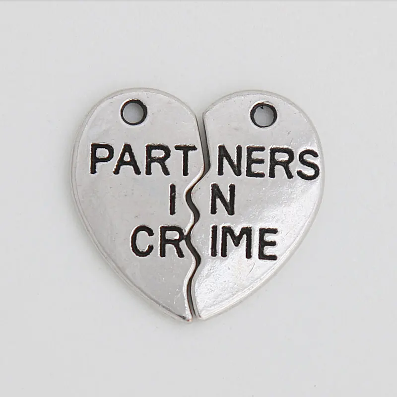 

RAINXTAR Antique Silver Color Alloy Split Heart Charms Partners In Crime Broken Heart Message Charms 19*20mm AAC749