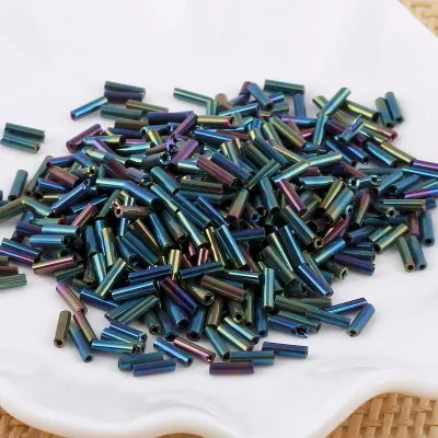 Бусины из чешского стекла с цветным серебряным сердечником размер 2*6 мм 20 г/480 шт. |