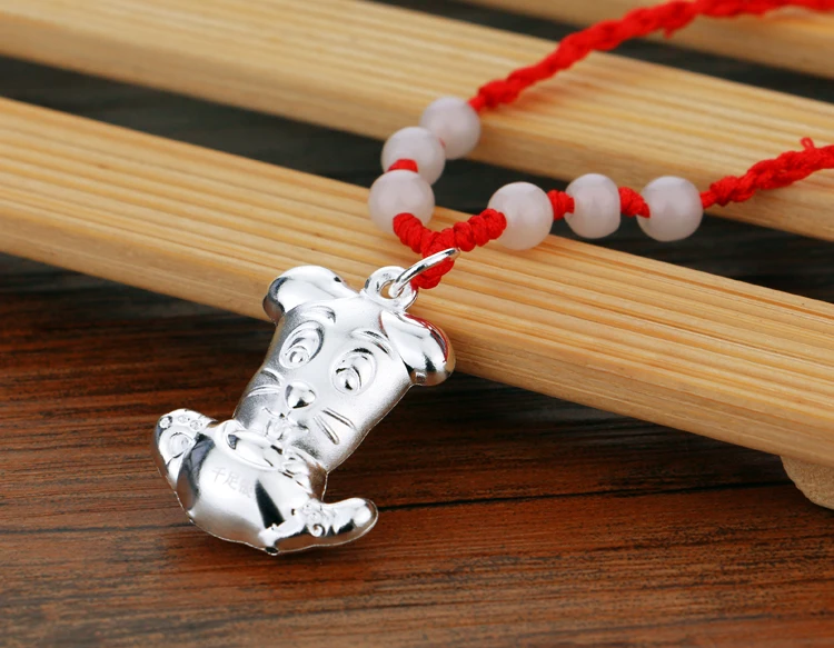 Аксессуары для китайского знака зодиака ожерелья со знаком из серебра 925 пробы.