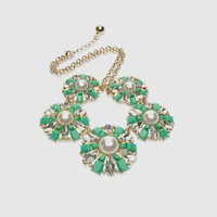 amorita boutique pearl flower pendant necklaces