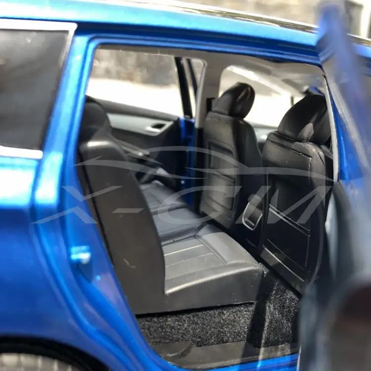 Литая модель автомобиля BYD Song MAX 1:18(синий) крышка двигателя и багажник не открываются+ маленький подарок