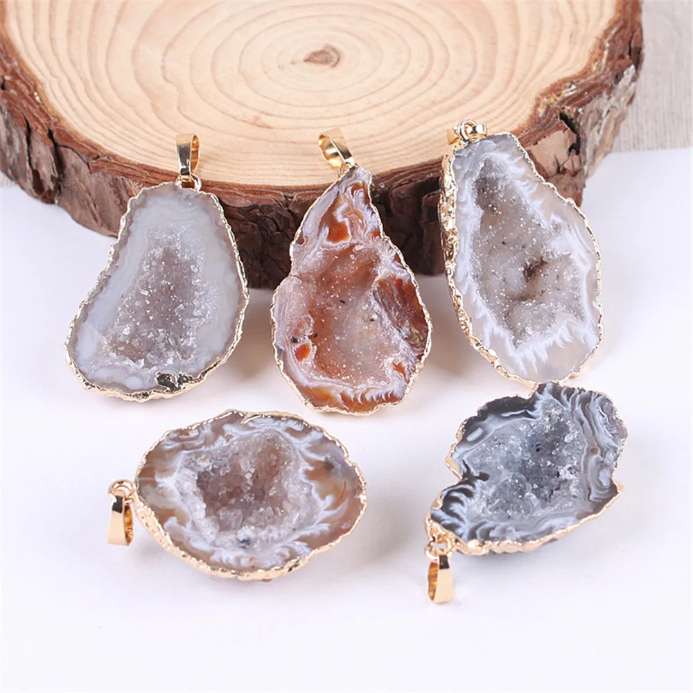 

1Pc Geode Agates Pendants Silver Plated Irregular ShapeWith Purple Amethysts Quartz Pendant Fashion Jewelry