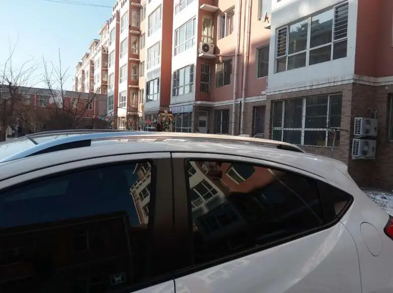 Серебристые верхние рейки для крыши боковые брусья декоративная накладка 2015 2017