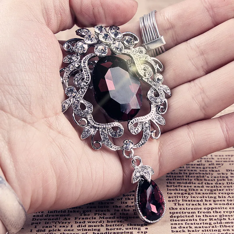 Новинка бесплатная доставка Модный повседневный галстук для мужчин и женщин три