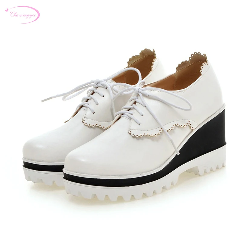 

Chainingyee сладкий повседневном стиле с круглым носком; Женские туфли-лодочки модные на шнуровке разных цветов на платформе; Цвета: розовый, гол...