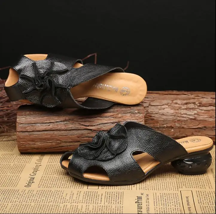 2021 Summer New Cold Slippers Female Genuine Leather Shoes Baotou Hollow Handmade Slippers Girl