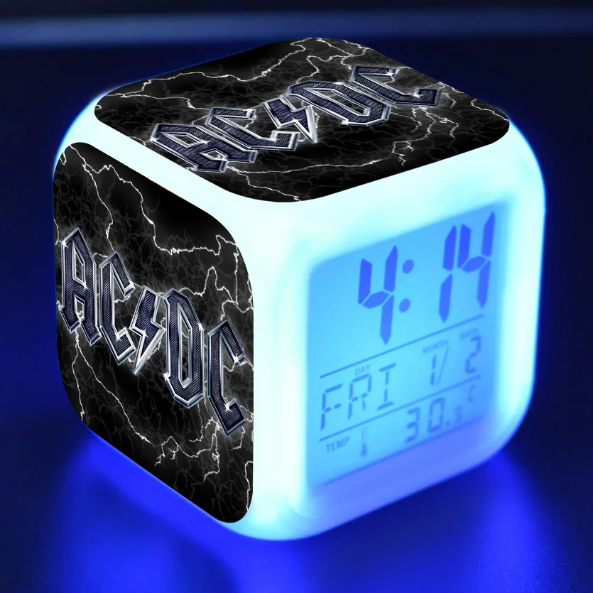 Лидер продаж AC/DC холодный рисунок будильник ПВХ красочные light touch AC/DC характер стол часы Игрушечные лошадки подарок - Цвет: Цвет: желтый