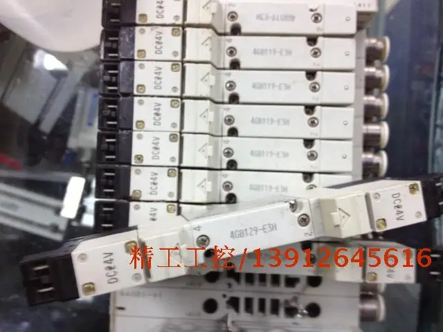 [SA] Положительный! Японский Соленоидный клапан CKD 4GB119-E3H точка в форме -- 2 шт./лот |