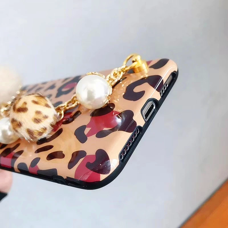 Luxury leopard print Plush ball Case For iPhone X XR XS Max Metal Bracelet Wristband iphone 8 7 6 6s Plus | Мобильные телефоны и