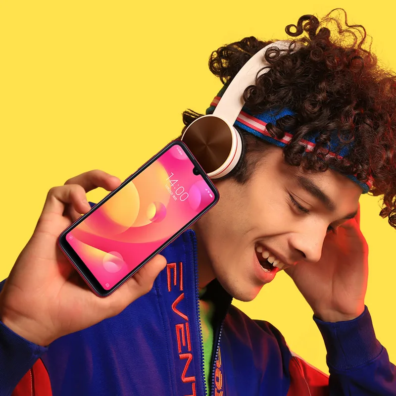 Глобальная версия Xiaomi Mi Play 4 Гб 64 Смартфон MTK Helio P35 Octa Core 12MP + 2MP AI двойная камера 5 84