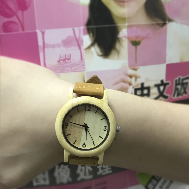 2017 женские часы старинные деревянные девушка просто белого цвета свет наручные