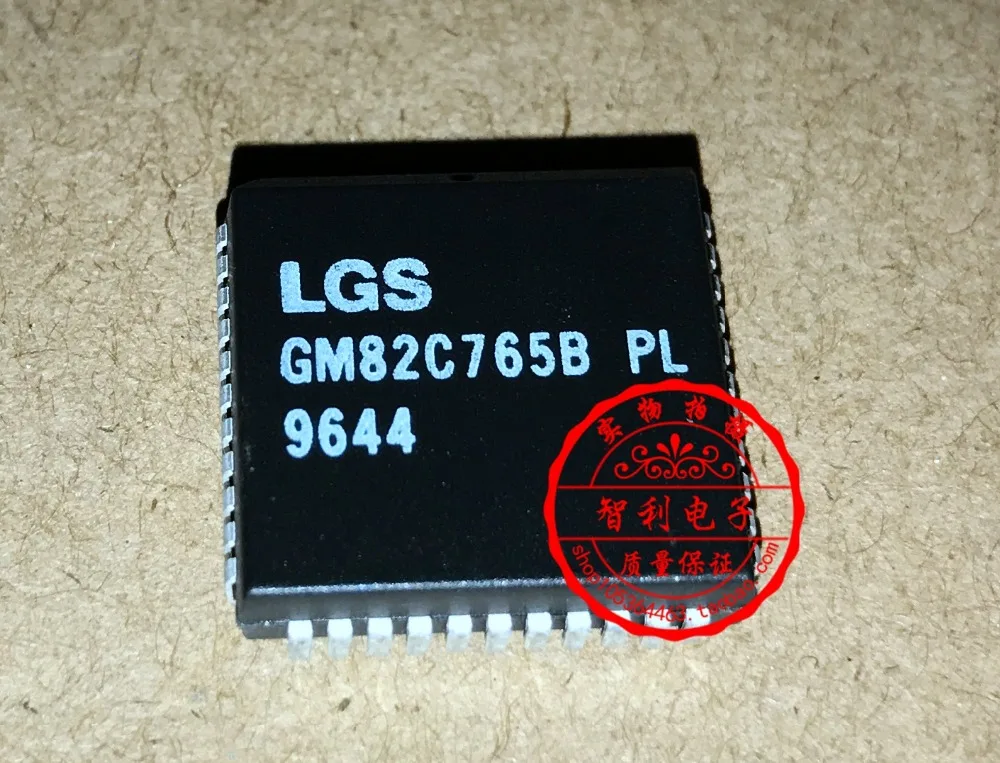 

Freeshipping GM82C765 GM82C765BPL
